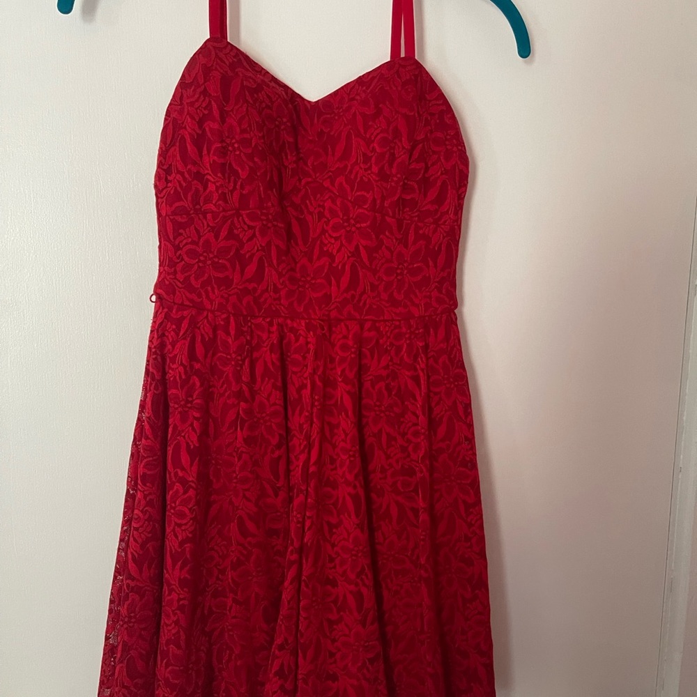 Dress - Picture 2 of 2